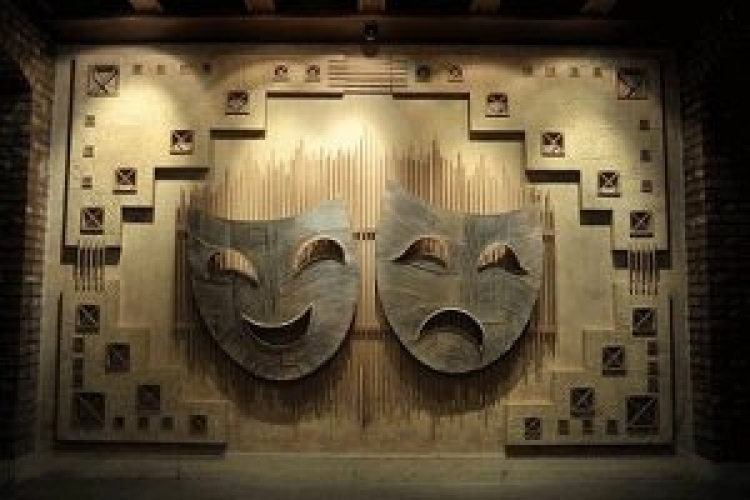 نشست تخصصی اقتصاد تماشاخانه‌های خصوصی تئاتر در تهران