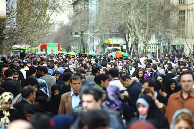 چالش‌های   پیش روی جامعه ایران پژوهش می‌شود